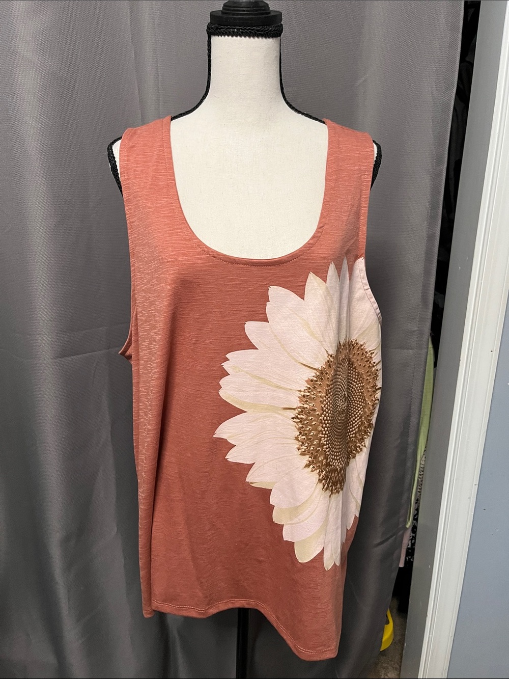 Sleeveless Sunflower Tank Top in Rust
